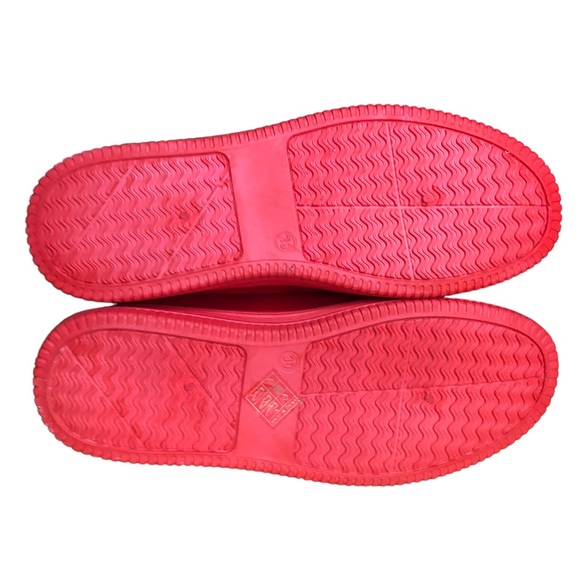 Omega Walk Nursing Love Sports Love Print Red Velour Mid Top Lace Up Shoes - Picture 6 of 8